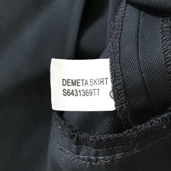 DIANE VON FURSTENBERG | Black Pencil Skirt Size 2 - Picture 7 of 7